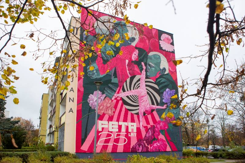 Artykuł: Mural na 25-lecie festiwalu FETA