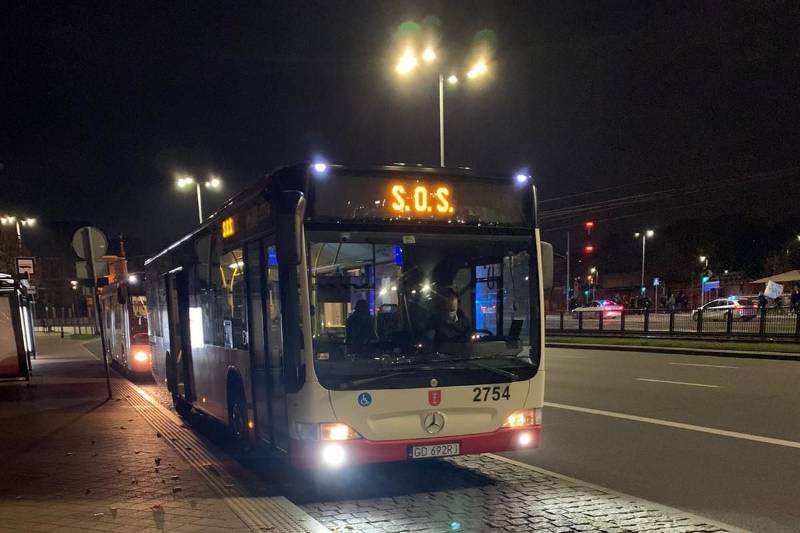 aktualność: Autobus SOS pomaga potrzebującym także w 2022 roku
